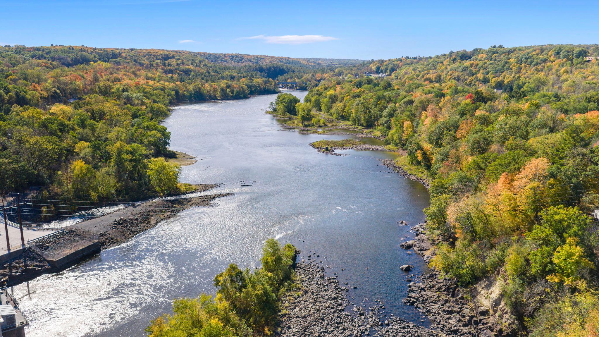 Enjoy Boating and Fishing on the St. Croix River!
