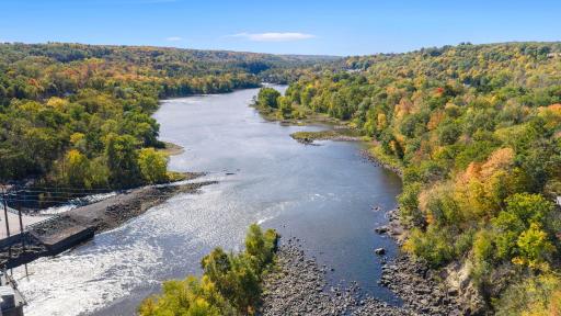 Enjoy Boating and Fishing on the St. Croix River!