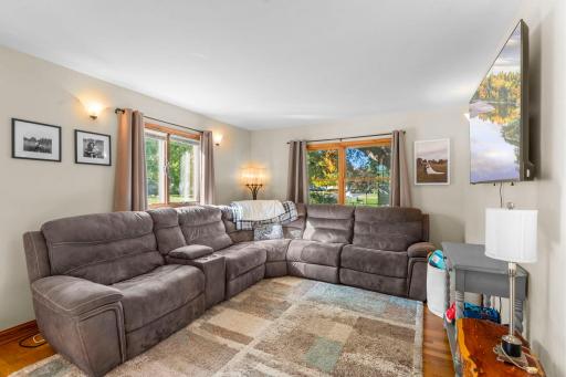 737 S Dakota Avenue, New Richmond, WI 54017