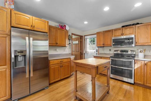 737 S Dakota Avenue, New Richmond, WI 54017