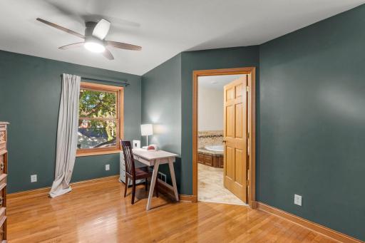 737 S Dakota Avenue, New Richmond, WI 54017