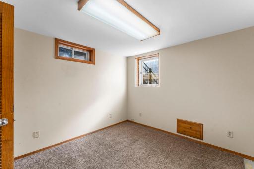 737 S Dakota Avenue, New Richmond, WI 54017