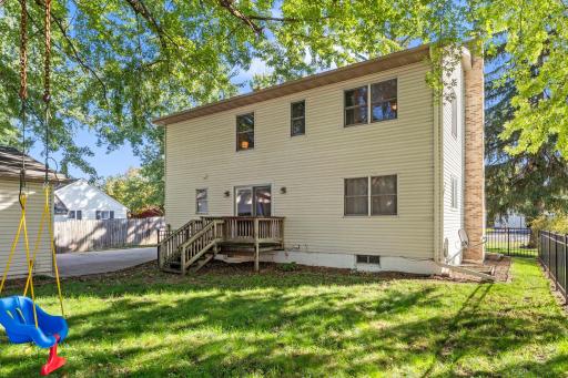 737 S Dakota Avenue, New Richmond, WI 54017