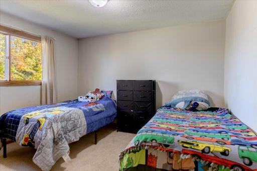 1109 16th Avenue E, Menomonie, WI 54751