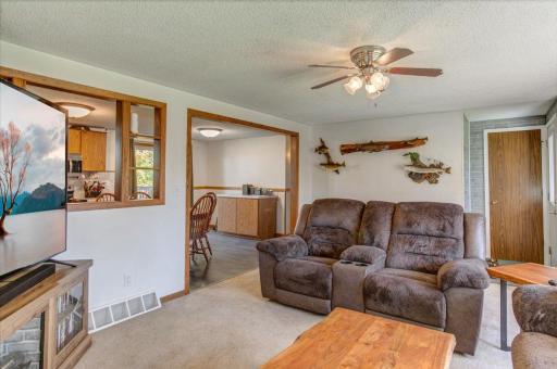 1109 16th Avenue E, Menomonie, WI 54751