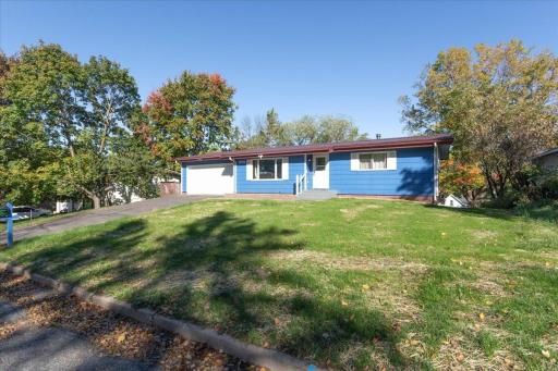 1109 16th Avenue E, Menomonie, WI 54751
