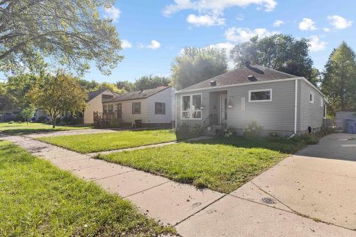 1528 8th Avenue S, Fargo, ND 58103