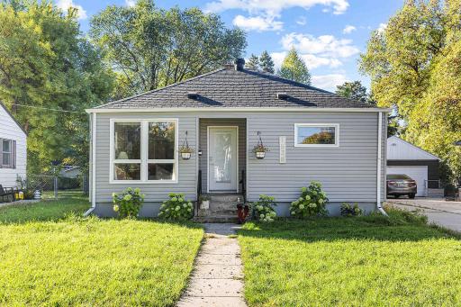 1528 8th Avenue S, Fargo, ND 58103