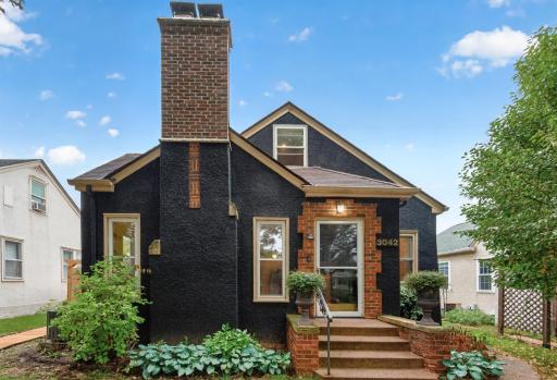 3042 Arthur Street NE, Minneapolis, MN 55418