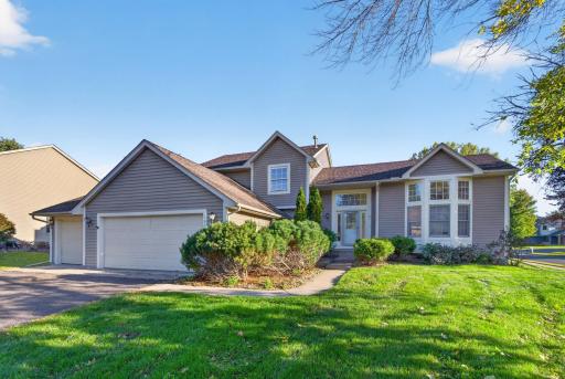 18418 85th Place N, Maple Grove, MN 55311