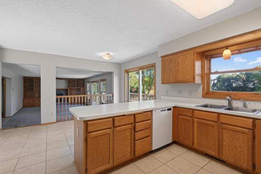 18418 85th Place N, Maple Grove, MN 55311
