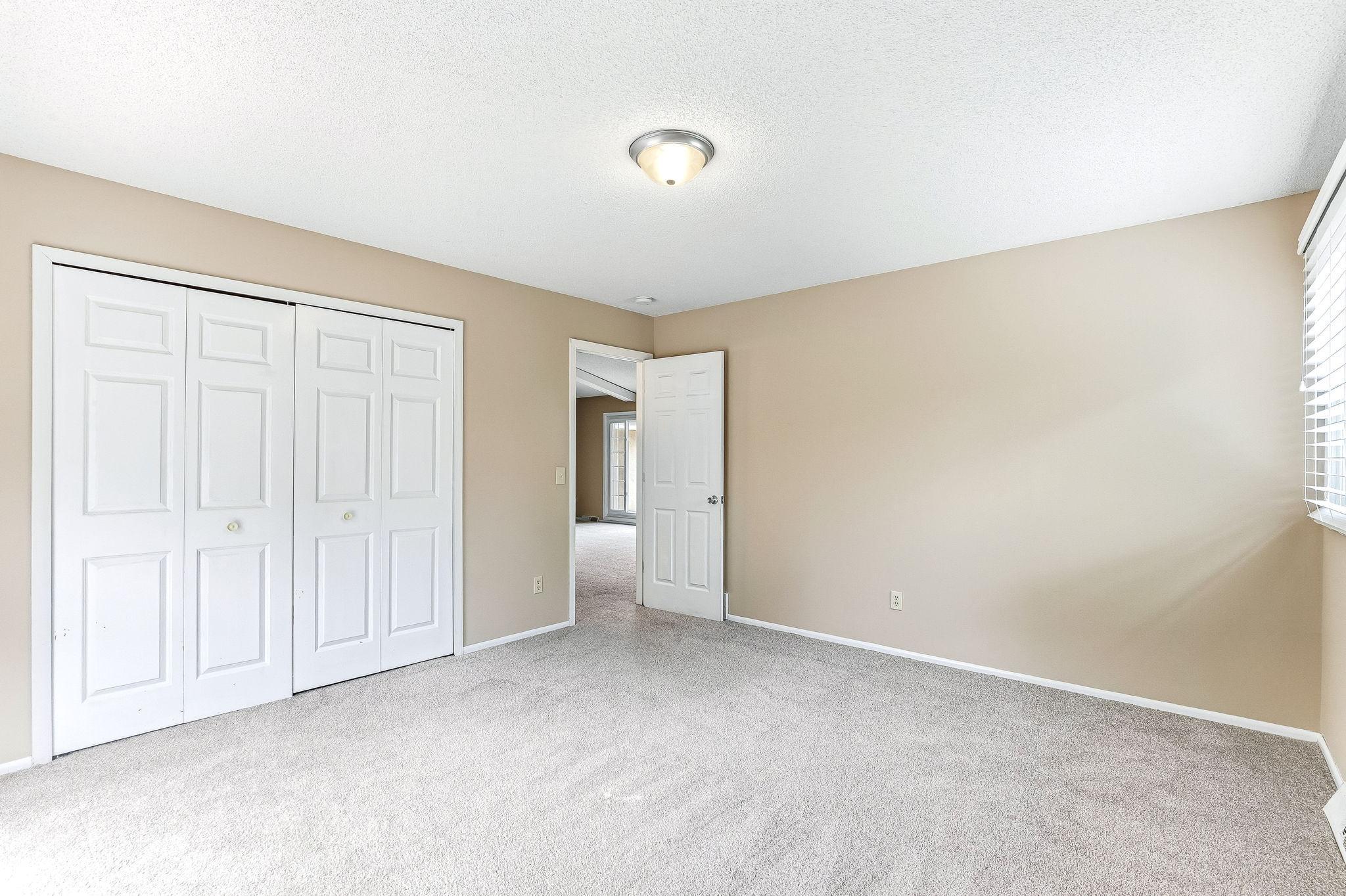 43-web-or-mls-17640-Ionia-Ct-43.jpg
