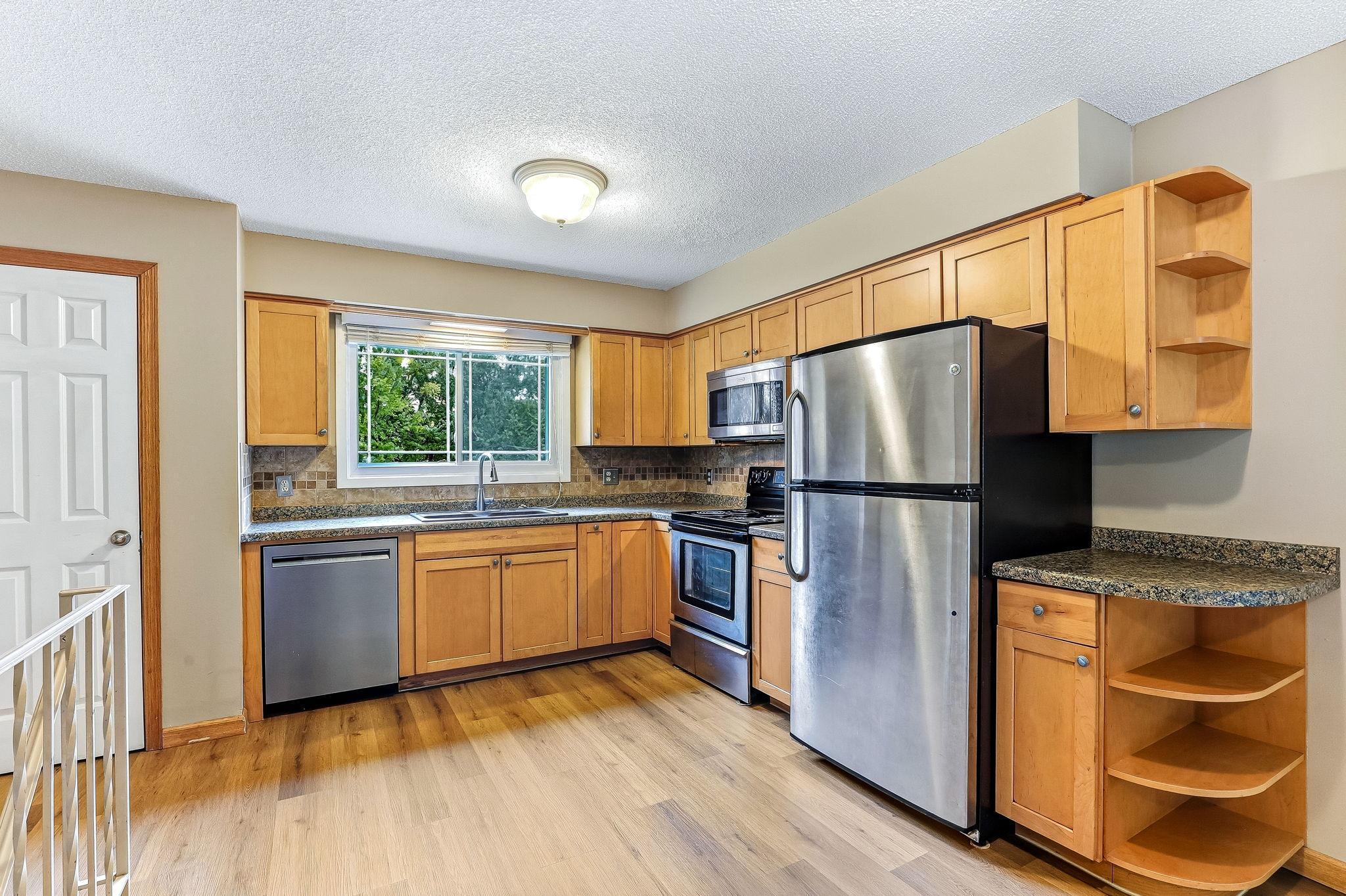 39-web-or-mls-17640-Ionia-Ct-39.jpg