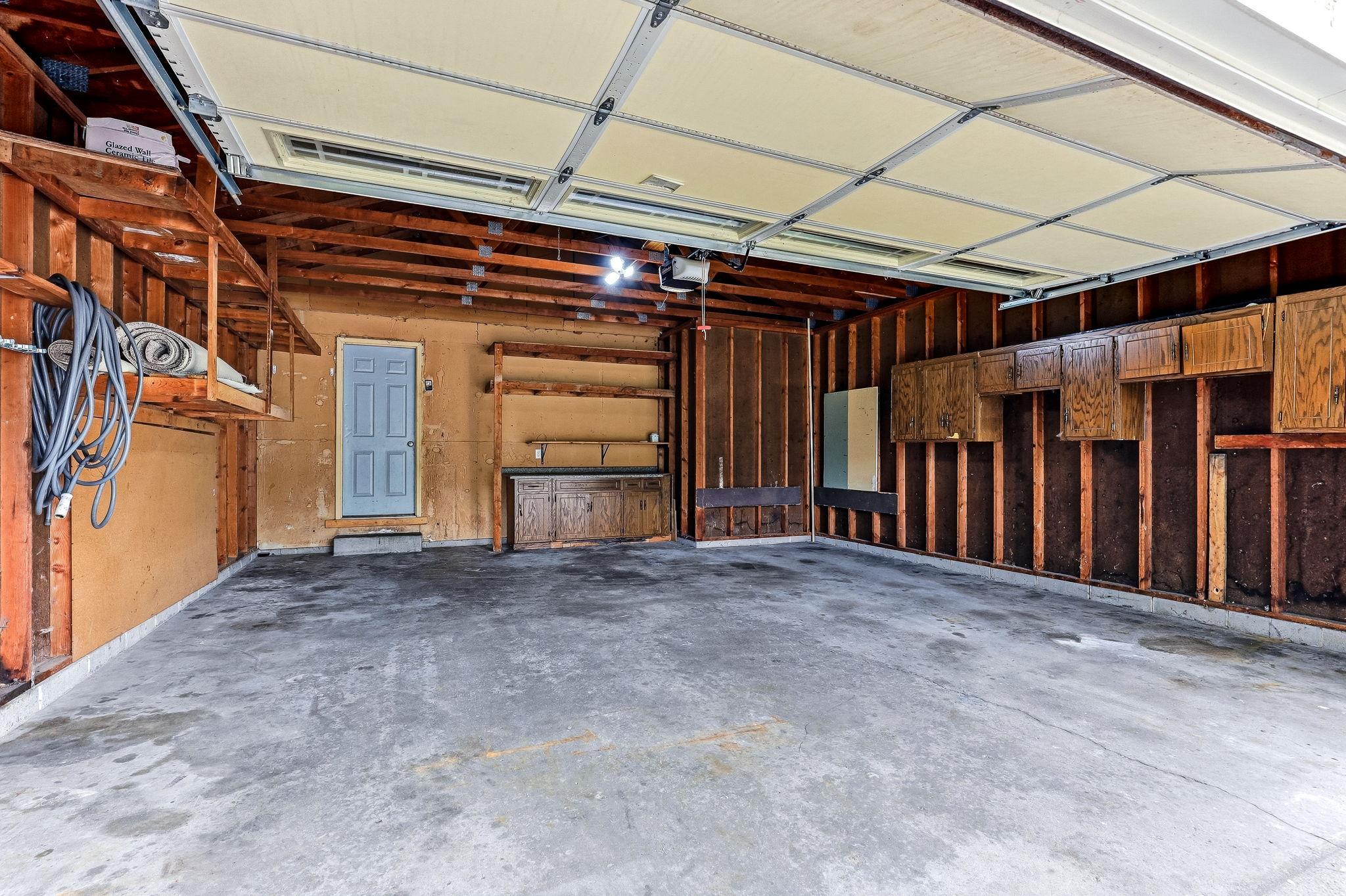 32-web-or-mls-17640-Ionia-Ct-32.jpg