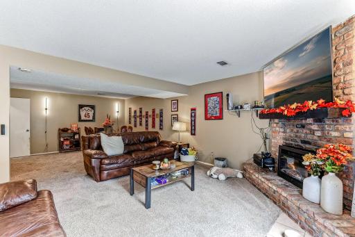 17640 Ionia Court, Lakeville, MN 55044