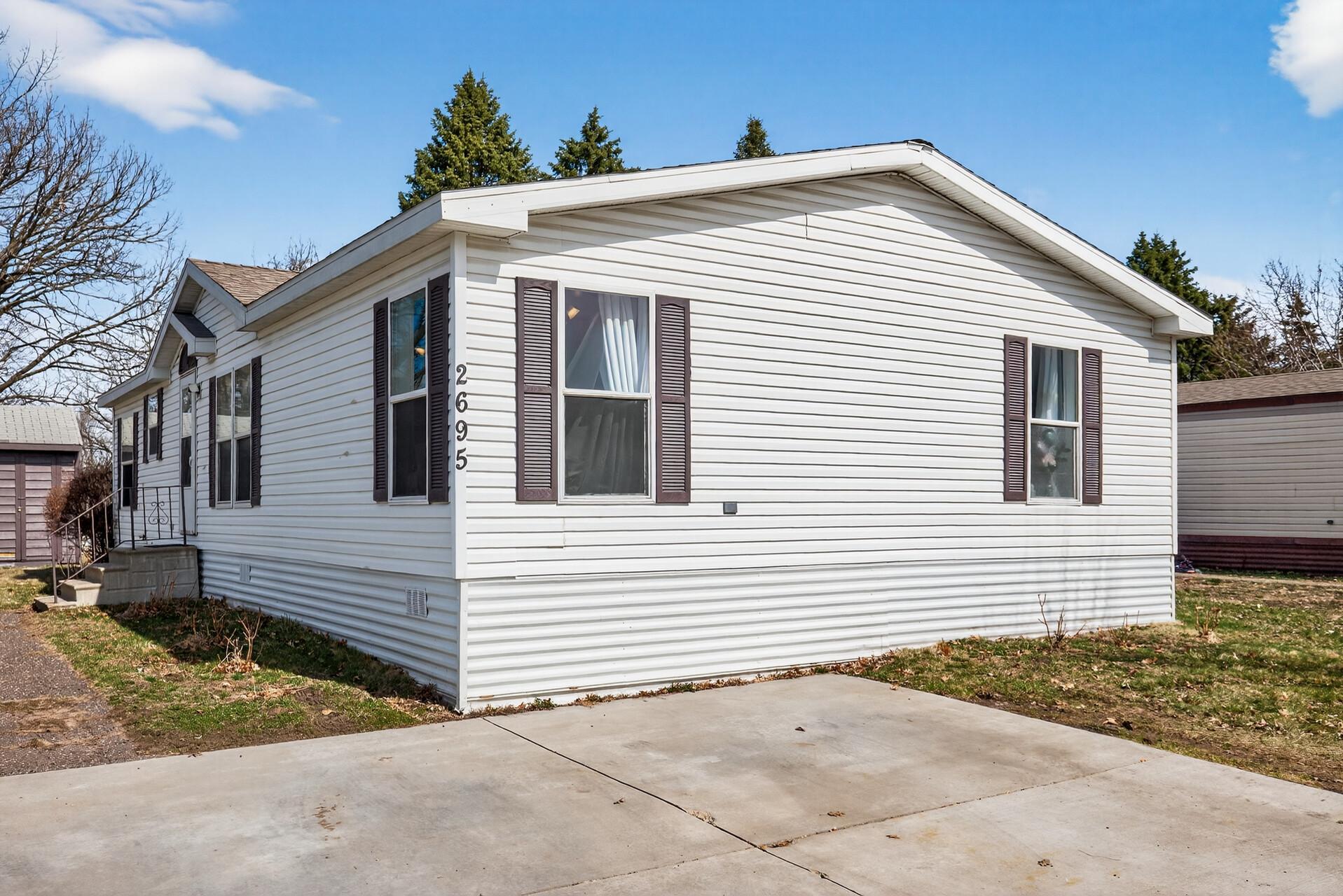 Property photo for 2695 Alissa Lane, Maplewood, MN 55119
