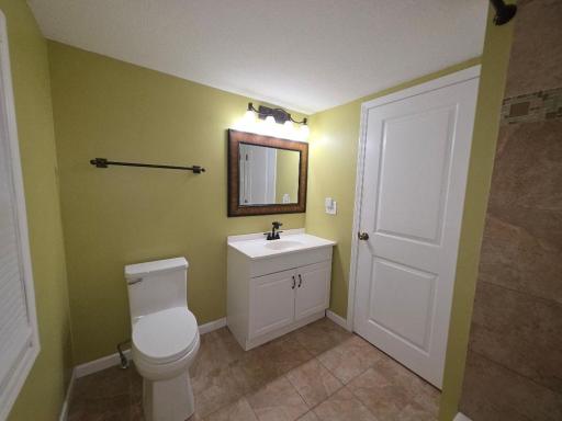 909 Old Lexington Avenue, Saint Paul, MN 55116