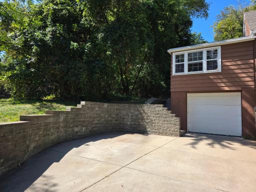909 Old Lexington Avenue, Saint Paul, MN 55116