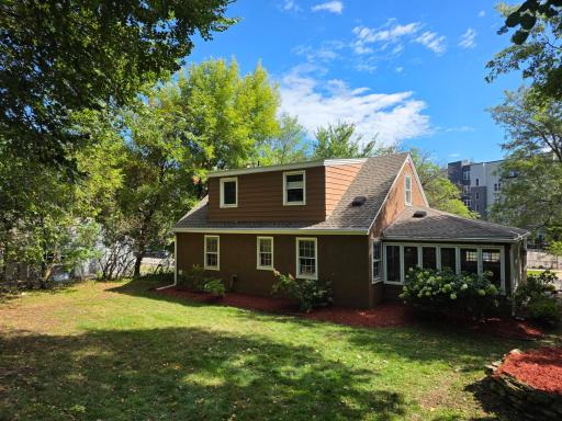 909 Old Lexington Avenue, Saint Paul, MN 55116