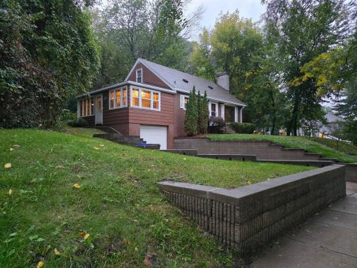 909 Old Lexington Avenue, Saint Paul, MN 55116