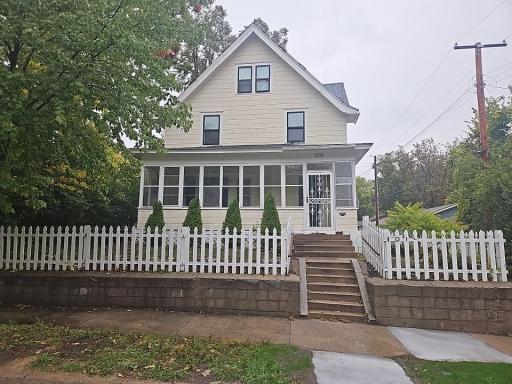 1014 25th Avenue N, Minneapolis, MN 55411