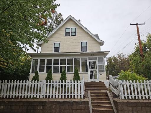 1014 25th Avenue N, Minneapolis, MN 55411