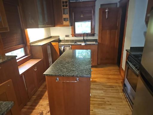 1014 25th Avenue N, Minneapolis, MN 55411