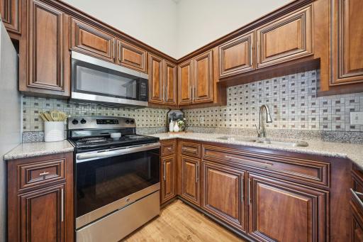 7973 147th Street W, Apple Valley, MN 55124