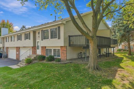7973 147th Street W, Apple Valley, MN 55124