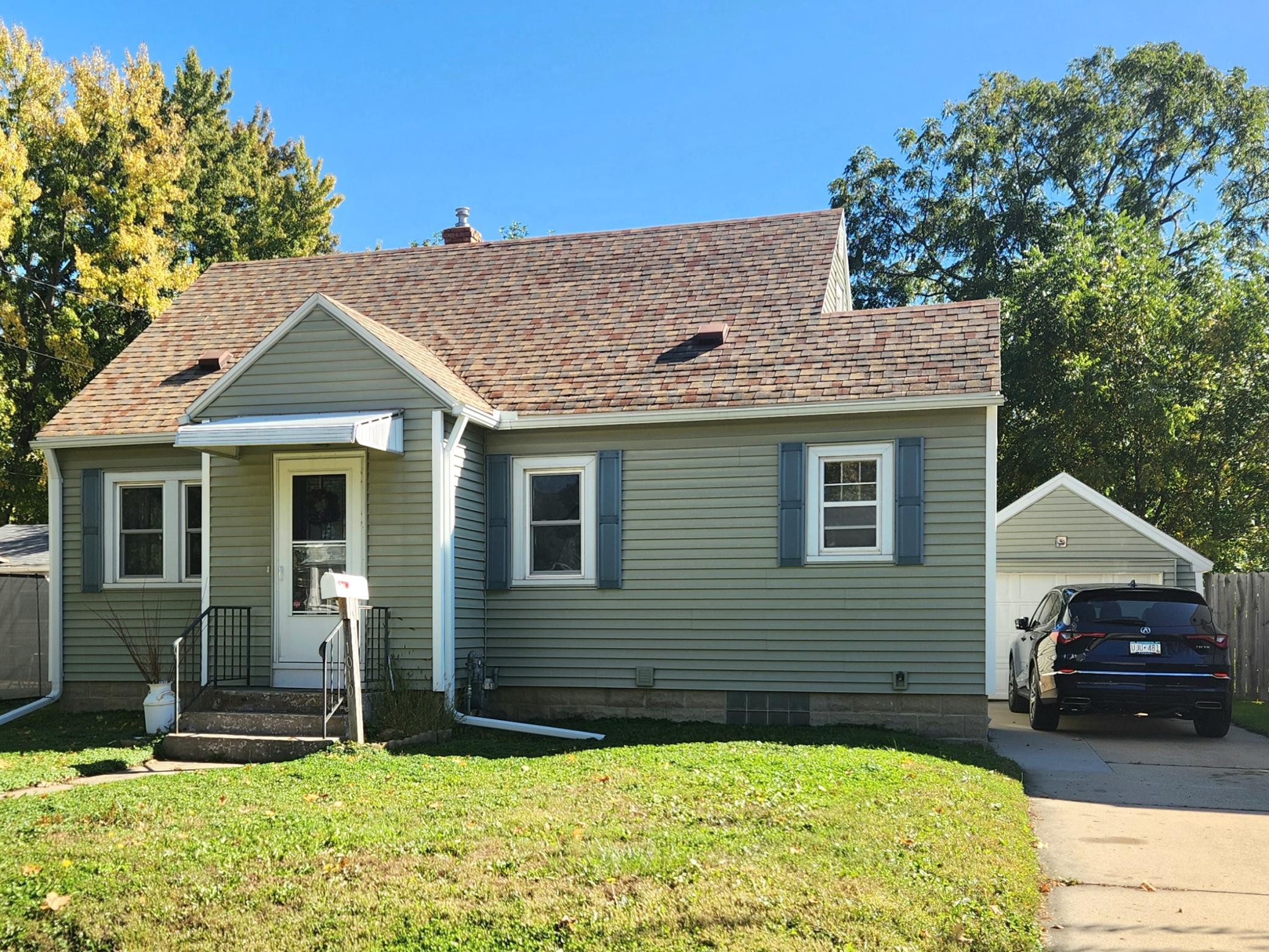 Property photo for 1010 3rd Avenue SE, Rochester, MN 55904