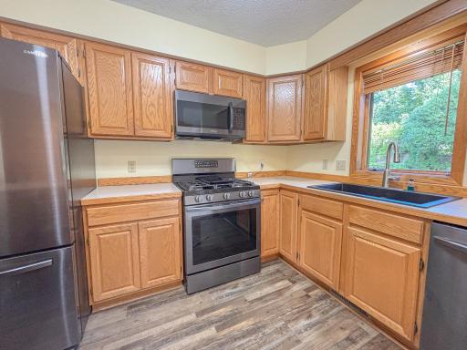 1727 S Court Street, Fergus Falls, MN 56537