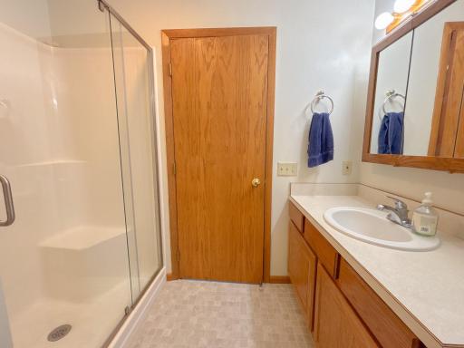 1727 S Court Street, Fergus Falls, MN 56537