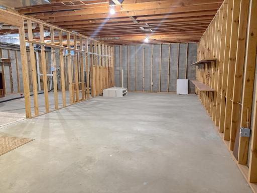 1727 S Court Street, Fergus Falls, MN 56537