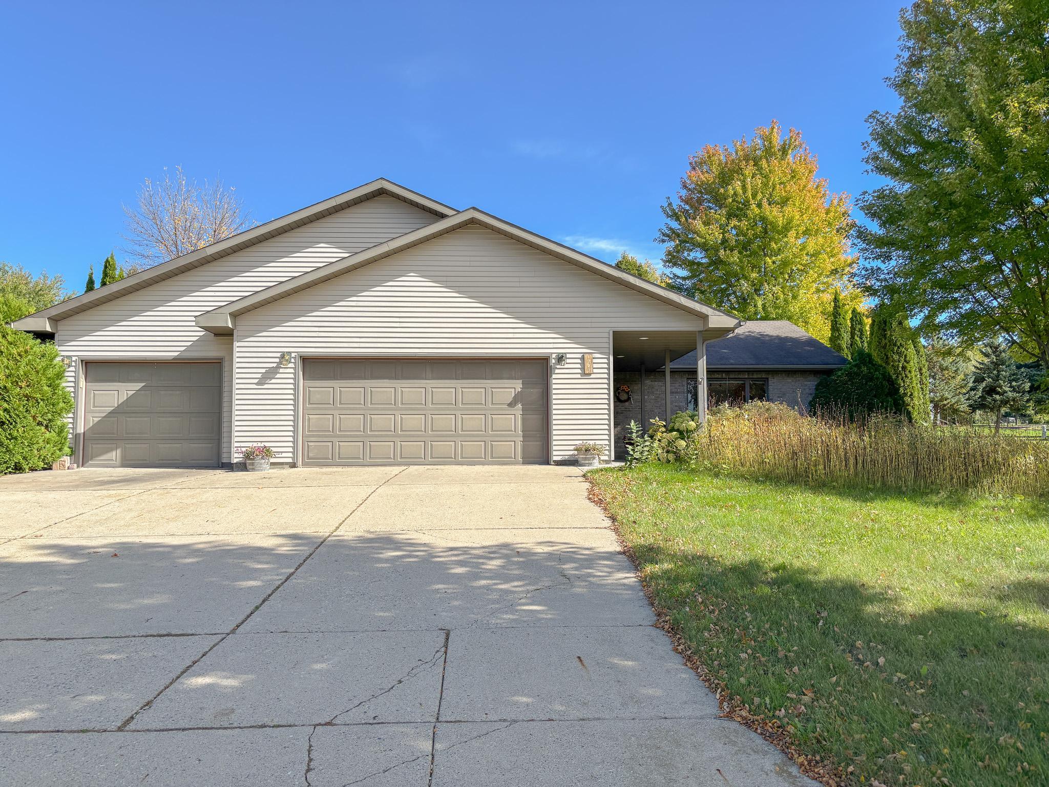 Property photo for 1727 S Court Street, Fergus Falls, MN 56537
