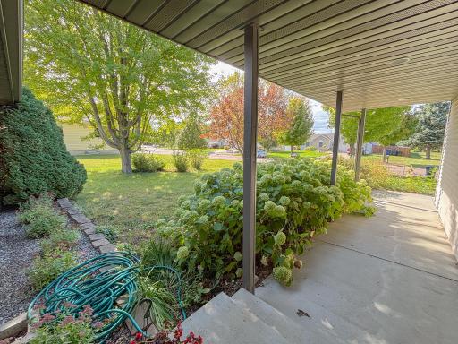 1727 S Court Street, Fergus Falls, MN 56537
