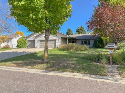 1727 S Court Street, Fergus Falls, MN 56537