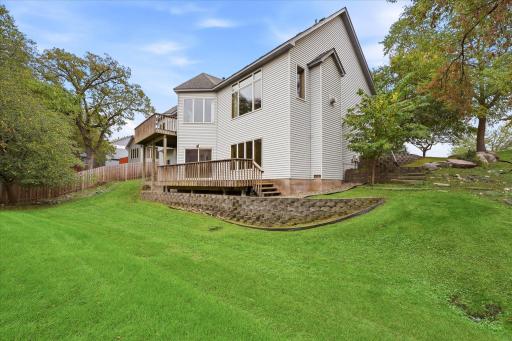 Convenient location with easy access to major freeways and shopping throughout the Twin Cities!