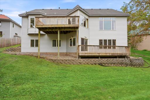 A home full of warmth, flexibility, and possibilitiesâready for its next chapter!