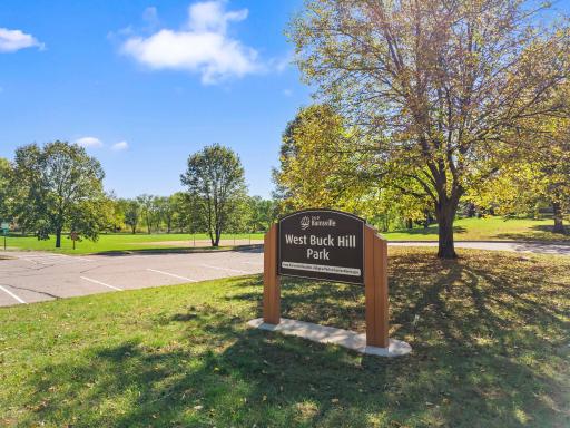 2-web-or-mls-2-print-1205 Hilloway Cir-577.jpg