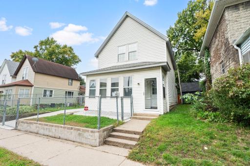 909 Park Street, Saint Paul, MN 55117