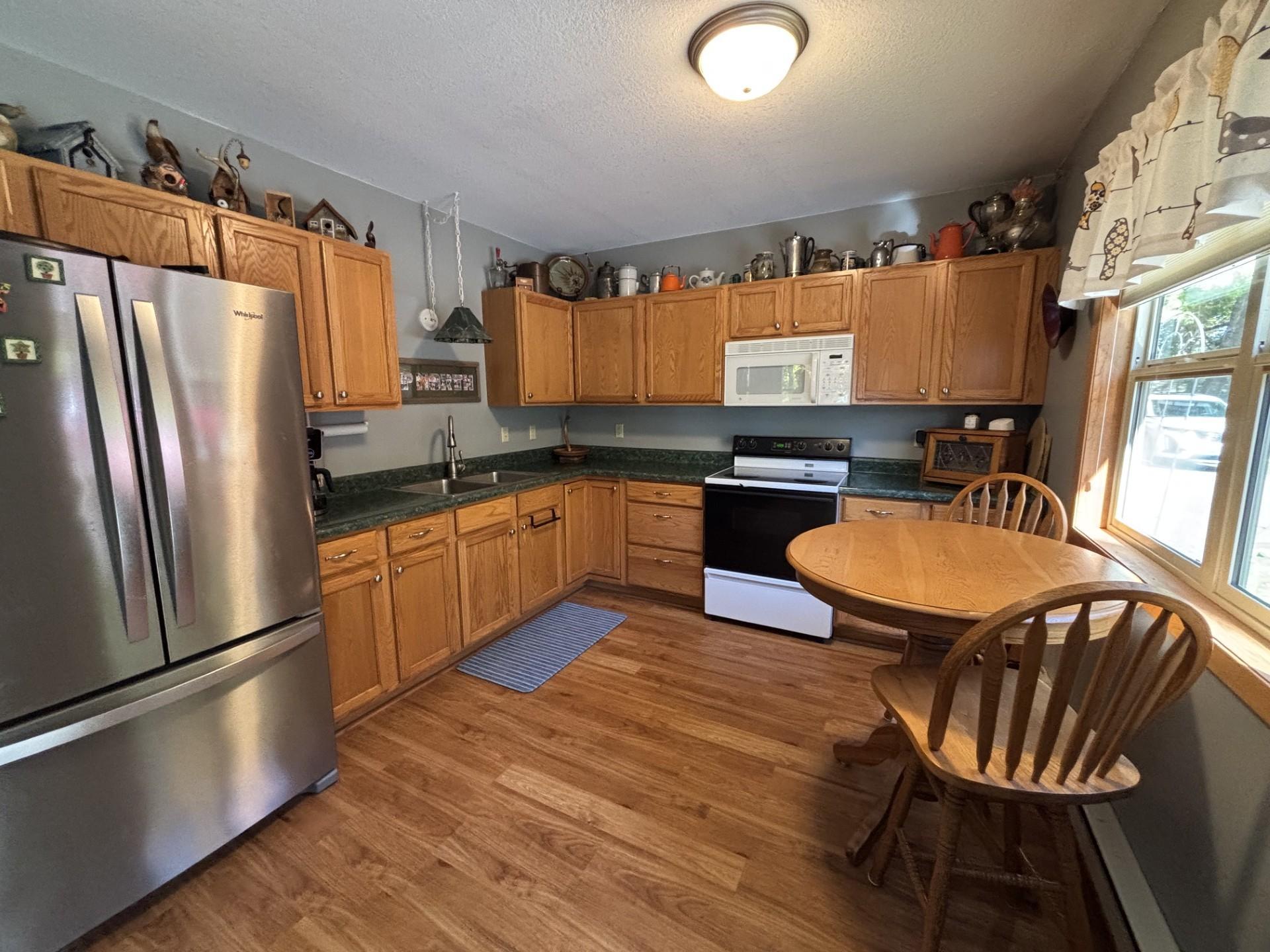 s kitchen 9.jpeg