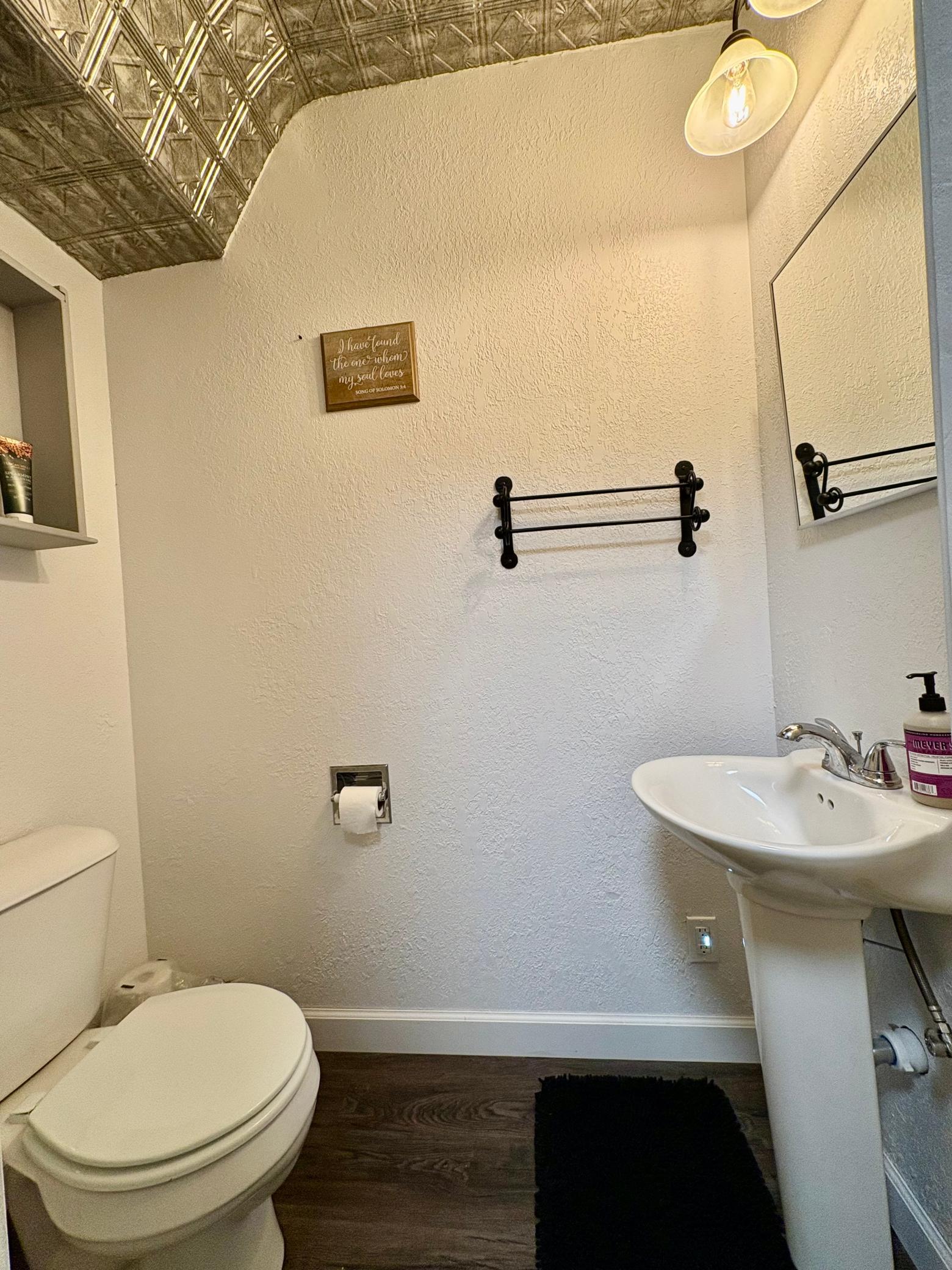 1/2 bath off bedroom