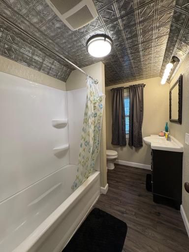 Upper full bath -updated