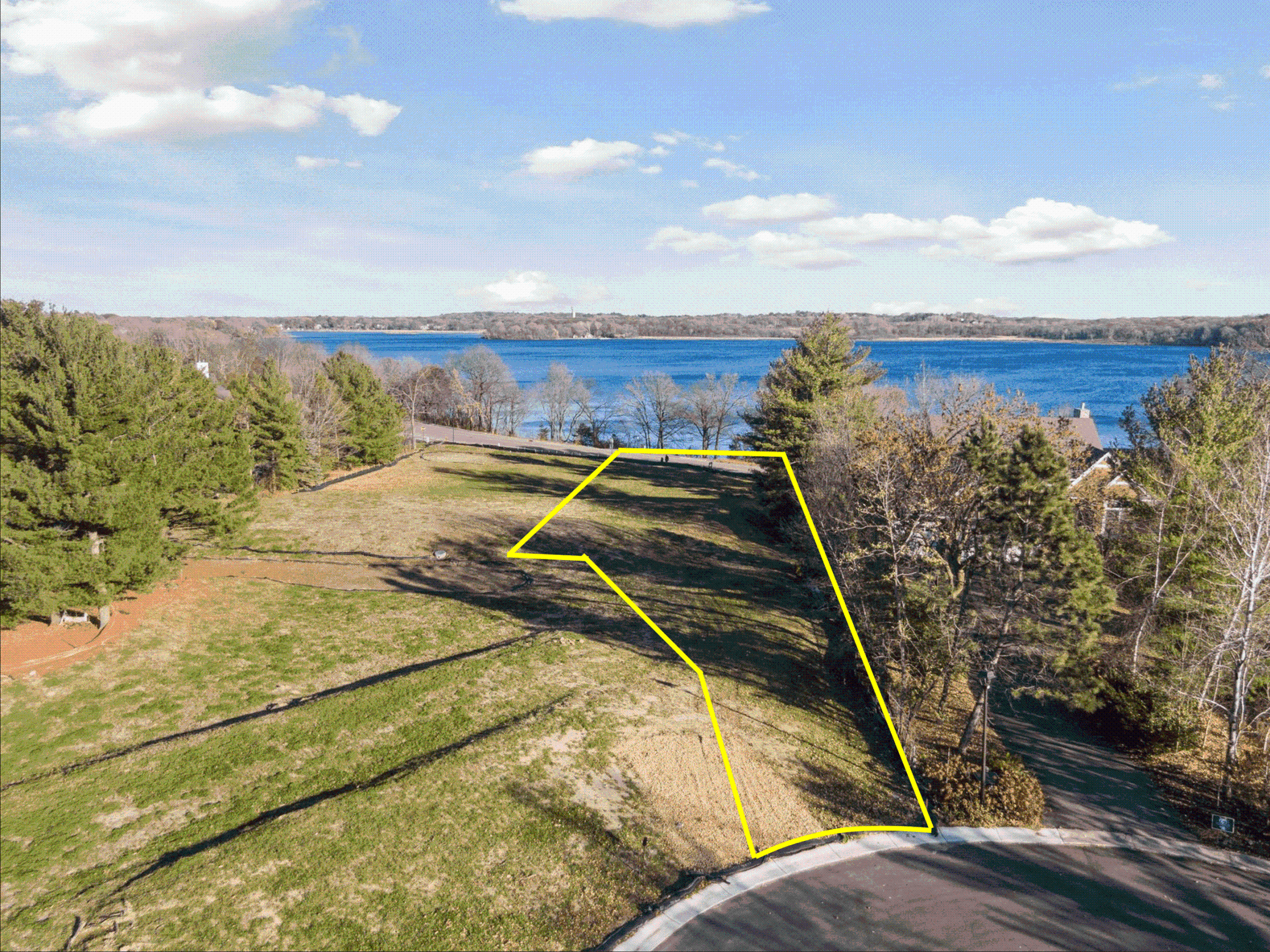 Located in award winning Minnetonka Schools and just a short drive from downtown Excelsior, the location is hard to beat!