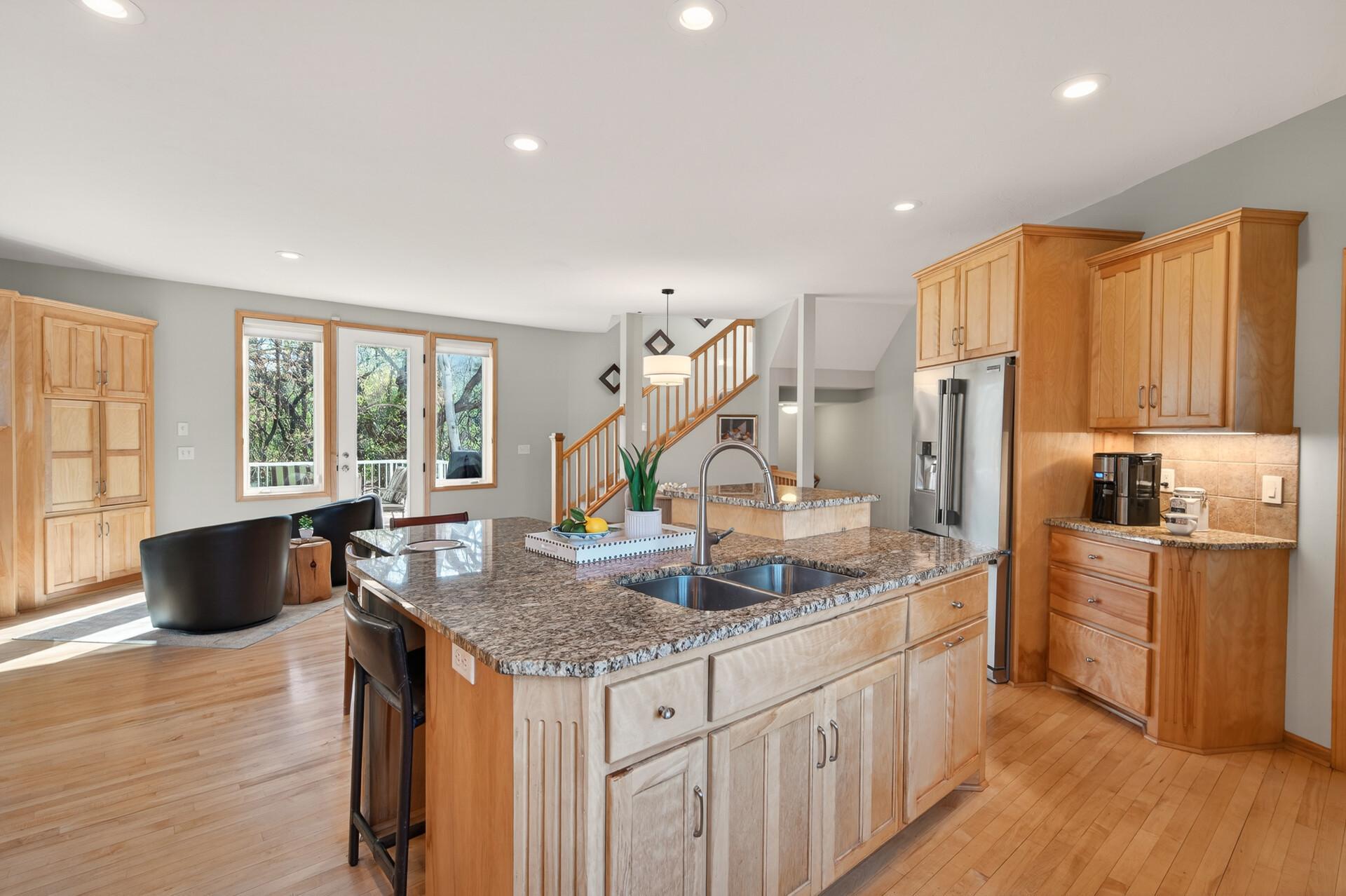 So much counter space
