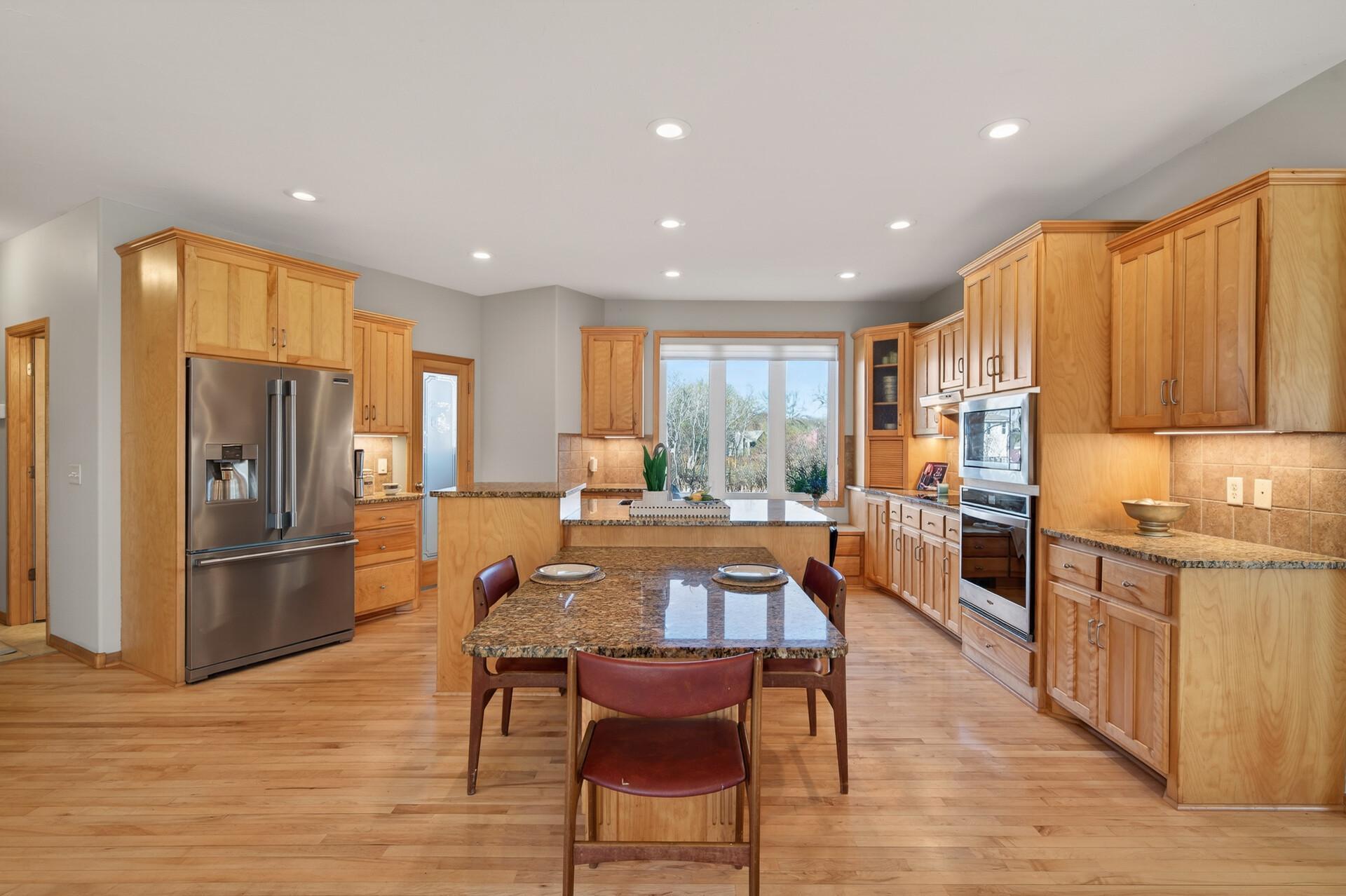 Built-in Dining space