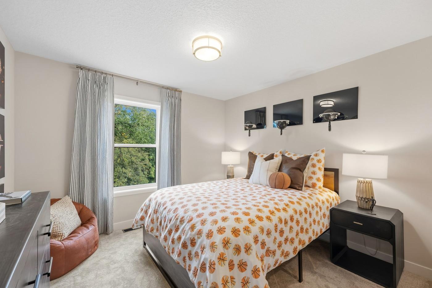 [L4-Z017]Bedroom.1.jpg