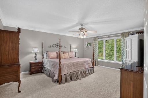 16035 38th Avenue N, Plymouth, MN 55446