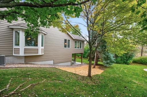 16035 38th Avenue N, Plymouth, MN 55446