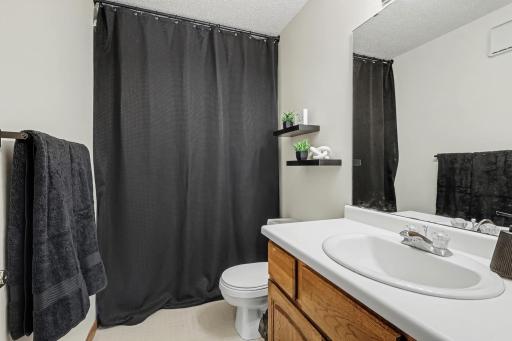 3265 80th Street E, 207, Inver Grove Heights, MN 55076